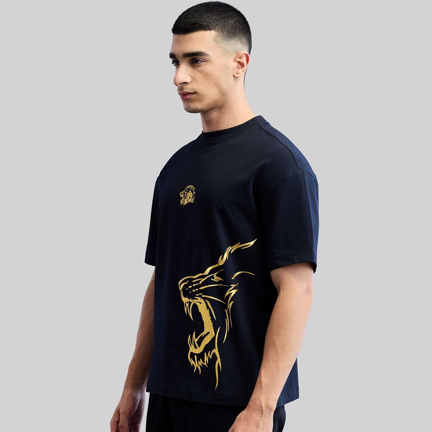 Official CSK Leo Men's Oversized T-shirt - Black