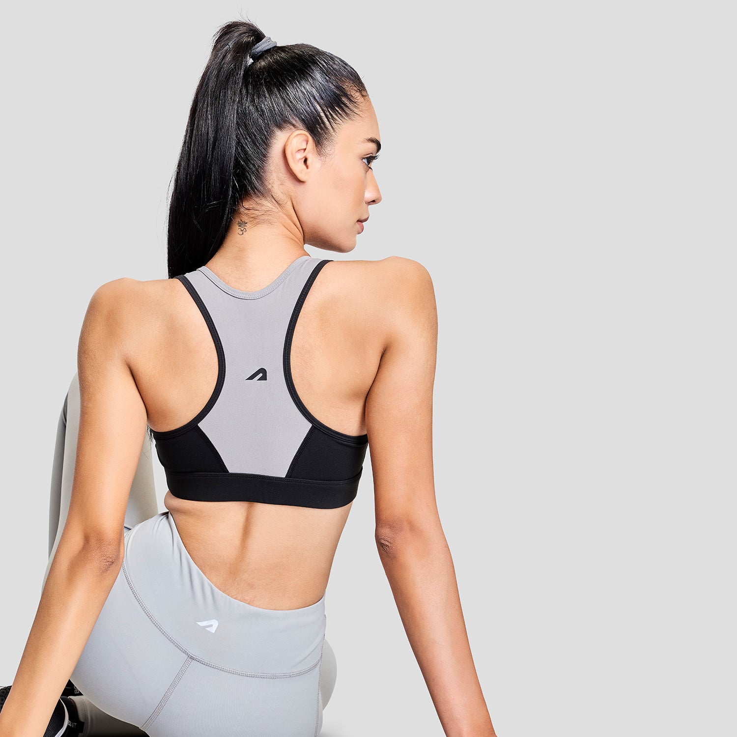 Flexform Sports Bra - Grey/Black